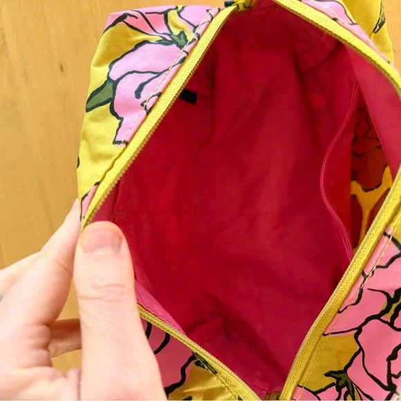 BAGGU Floral Pink and Green Cosmetic Bag - Picture 2 of 5